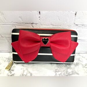 Betsey Johnson Black & White & Red Bow Wallet
